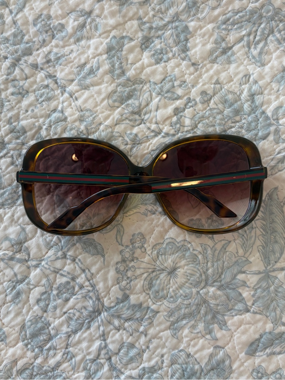 Gucci Oversized Tortoiseshell Sunglasses - Picture 2 of 7